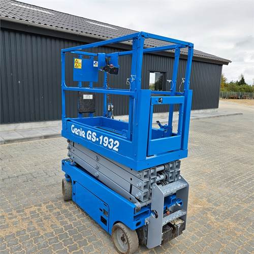 Genie GS-1932 - Ножичний підйомник: фото 2 Genie GS-1932 - Ножичний підйомник: фото 2