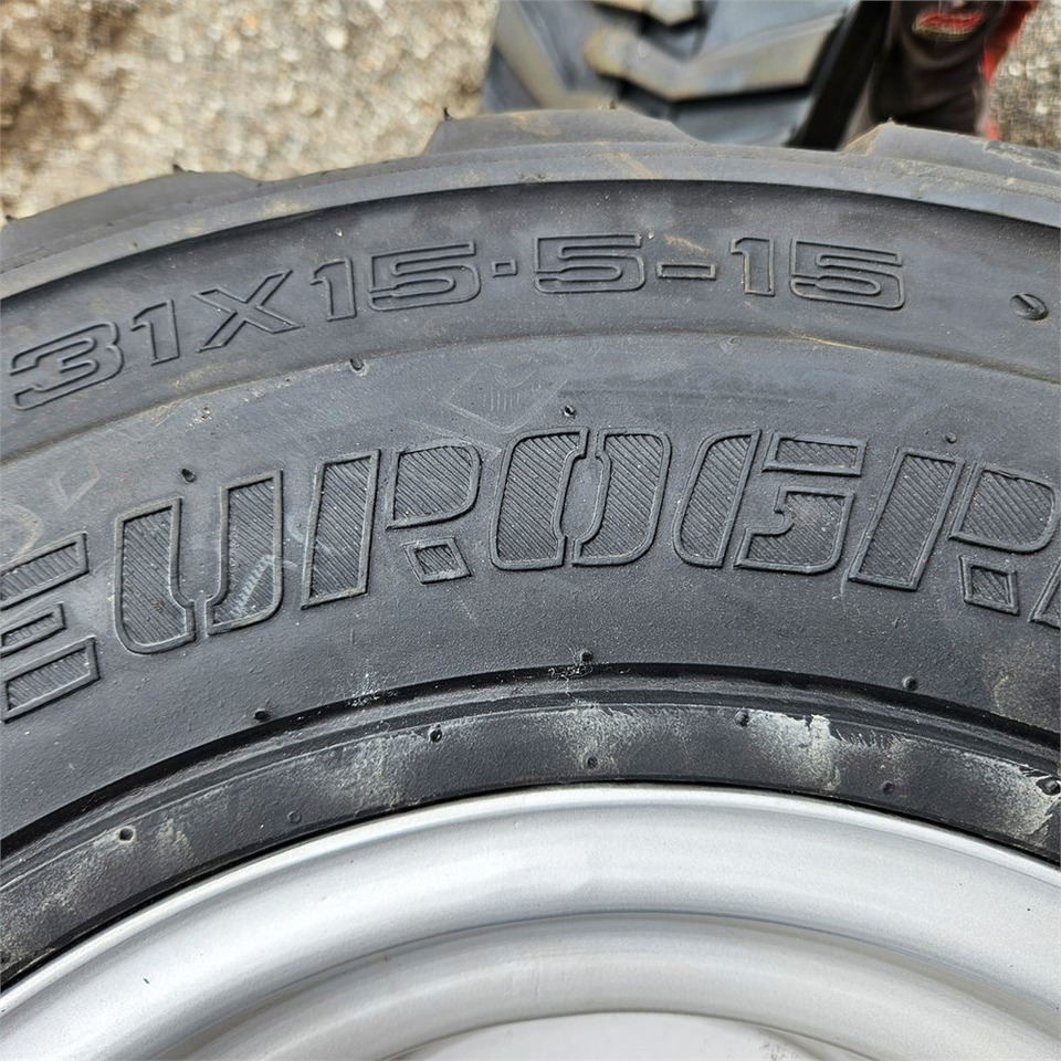 Giant 31X15,5-15 - Колесо в категорії Будівельна техніка: фото 4 Giant 31X15,5-15 - Колесо в категорії Будівельна техніка: фото 4