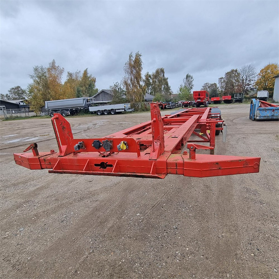 HFR Container chassis - Контейнеровоз/ Змінний кузов напівпричіп: фото 4 HFR Container chassis - Контейнеровоз/ Змінний кузов напівпричіп: фото 4