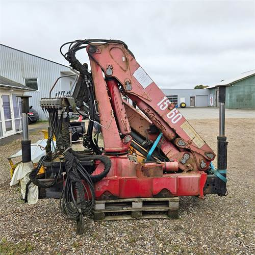 HMF 1560 - Кран-маніпулятор: фото 4 HMF 1560 - Кран-маніпулятор: фото 4