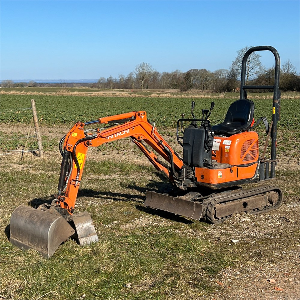 Hitachi ZX10U-2 - Міні-екскаватор: фото 3 Hitachi ZX10U-2 - Міні-екскаватор: фото 3