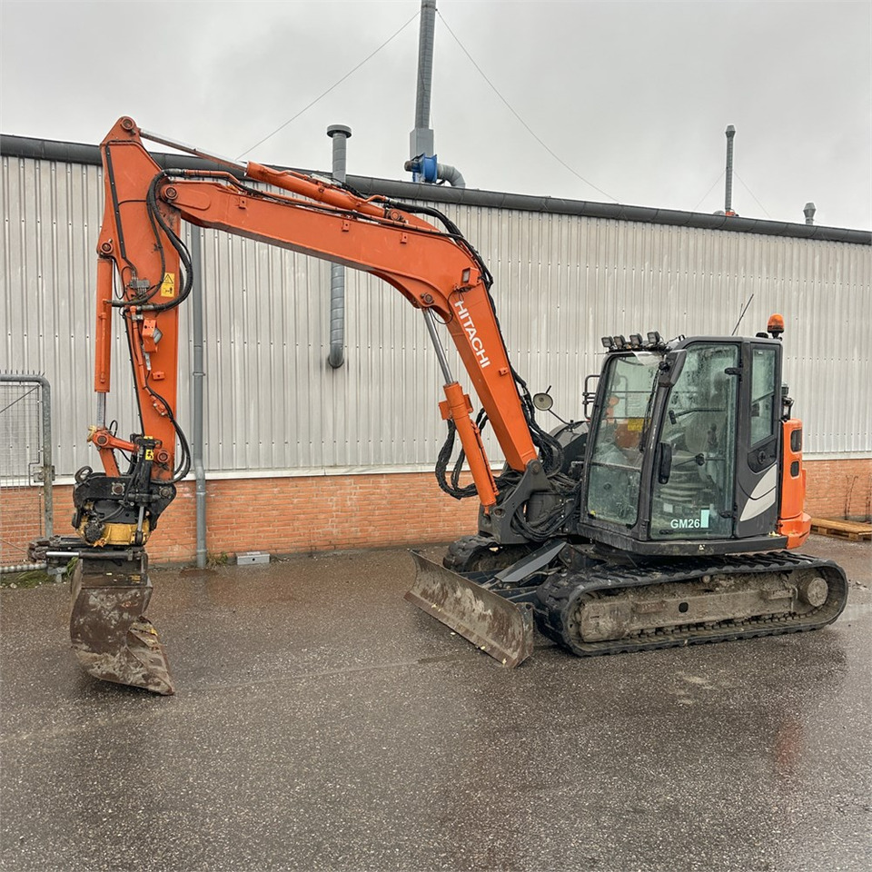 Hitachi ZX85 USB-6 - Міні-екскаватор: фото 3 Hitachi ZX85 USB-6 - Міні-екскаватор: фото 3