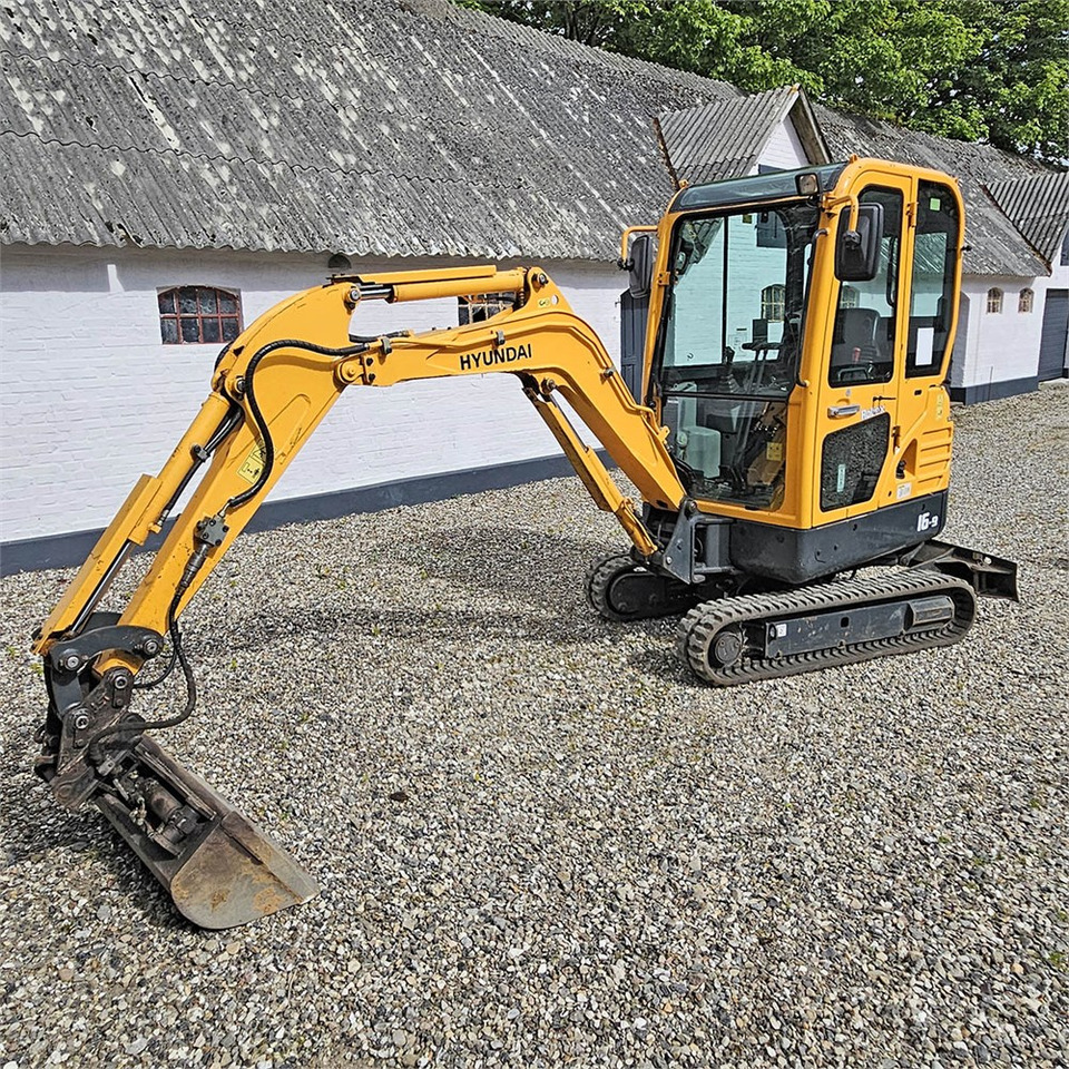 Hyundai Robex 16-9 - Міні-екскаватор: фото 2 Hyundai Robex 16-9 - Міні-екскаватор: фото 2