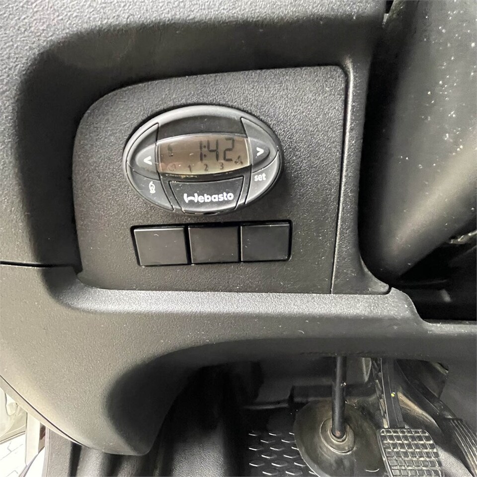 Суцільнометалевий фургон Iveco 35-120 HI Matic: фото 19