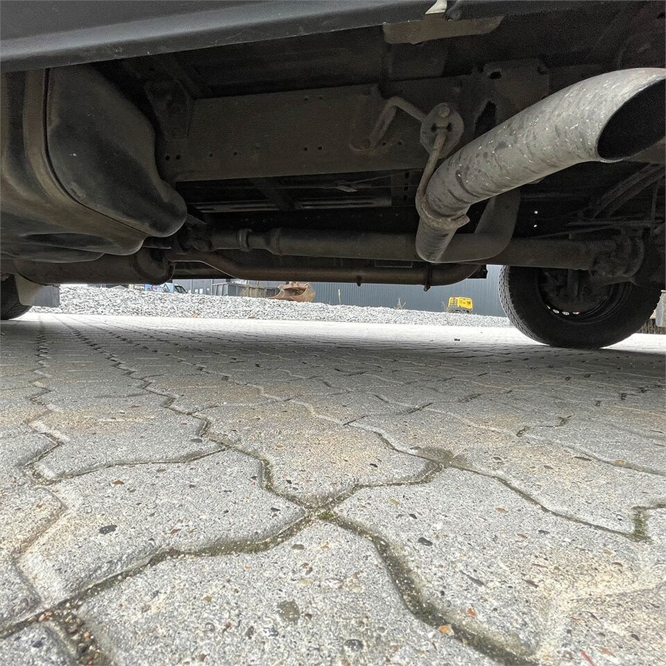 Суцільнометалевий фургон Iveco 35-120 HI Matic: фото 39