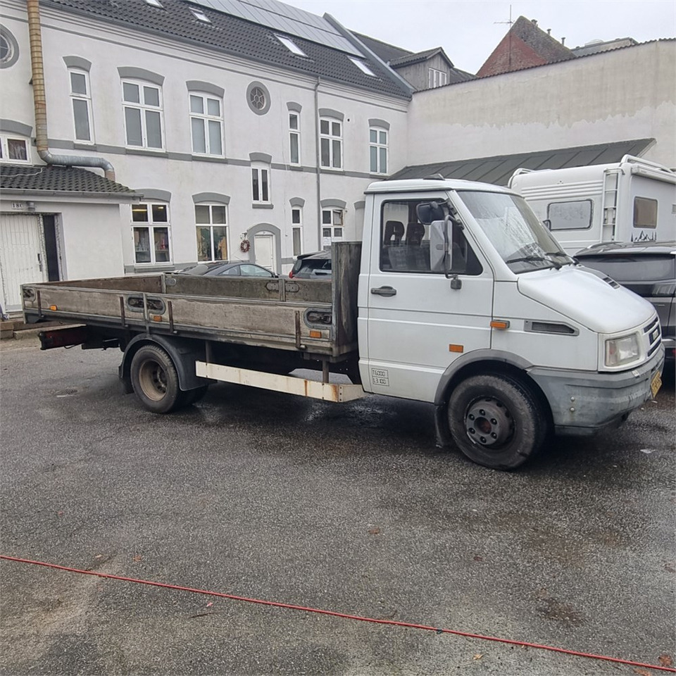 Iveco Daily 50C13, 2,8 TD - Бортова вантажівка/ Платформа: фото 1 Iveco Daily 50C13, 2,8 TD - Бортова вантажівка/ Платформа: фото 1