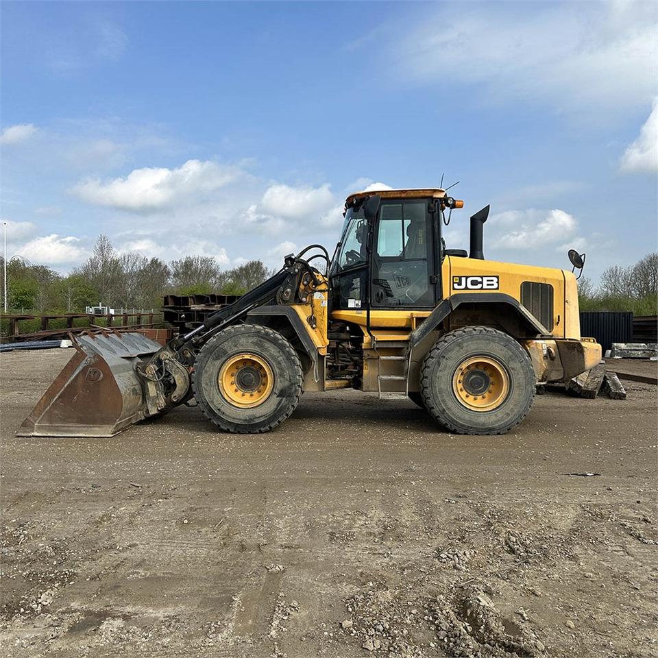 JCB 437 HT - Колісний навантажувач: фото 2 JCB 437 HT - Колісний навантажувач: фото 2