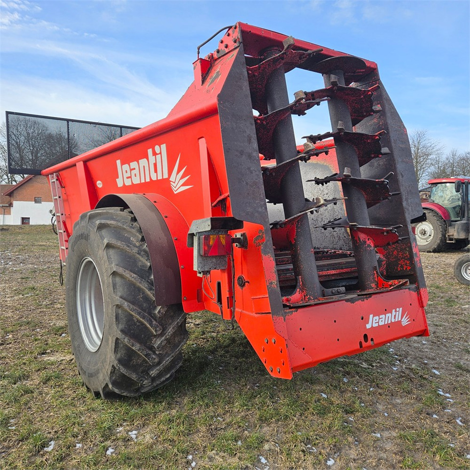 Jeantil EVR 15 12 - Техніка для внесення добрив: фото 3 Jeantil EVR 15 12 - Техніка для внесення добрив: фото 3