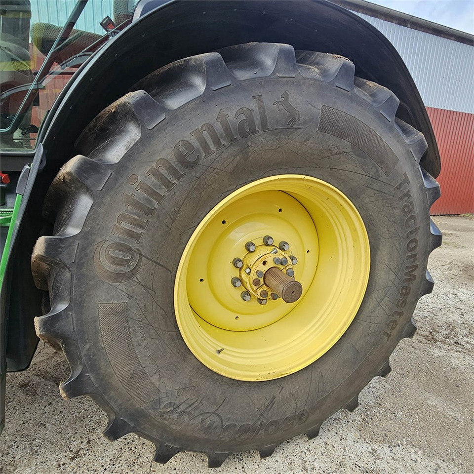Трактор John Deere 6210 R: фото 34