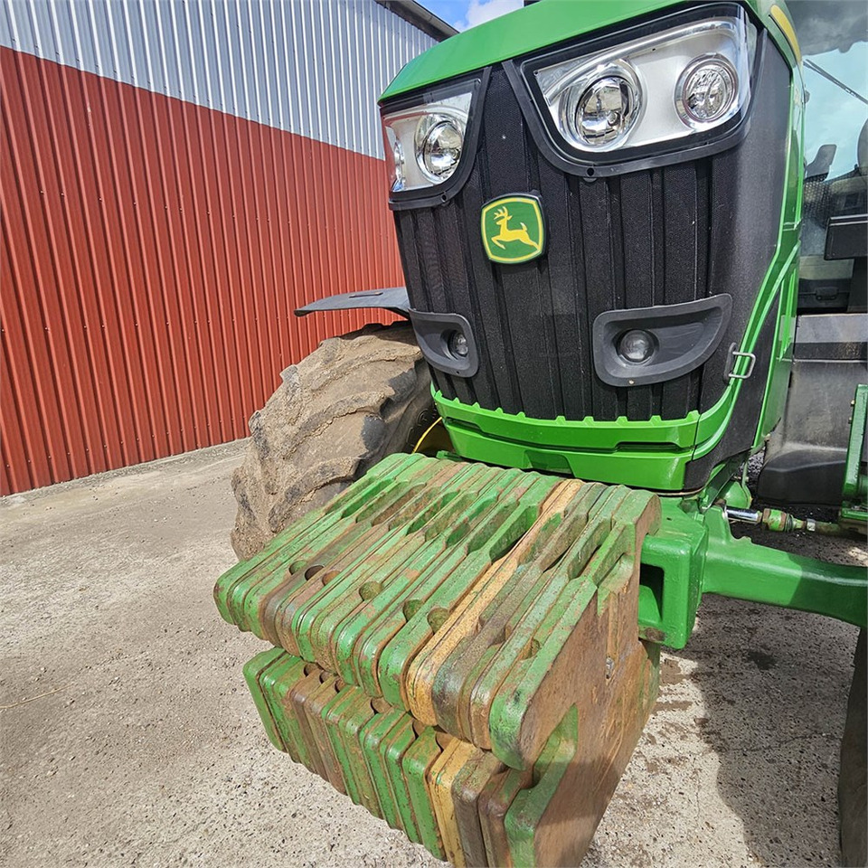 Трактор John Deere 6210 R: фото 22