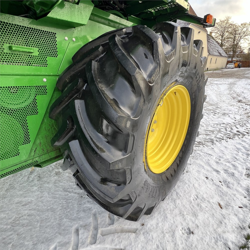 Комбайн John Deere W540i: фото 32