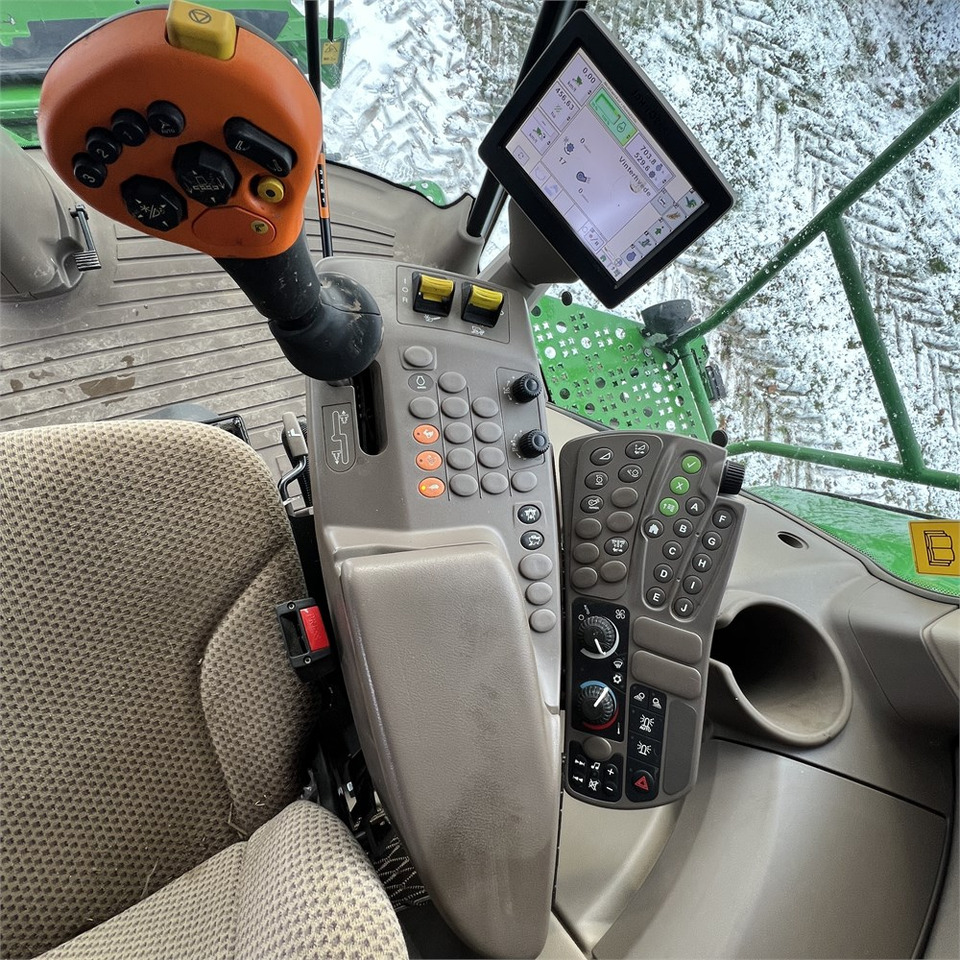 Комбайн John Deere W540i: фото 15