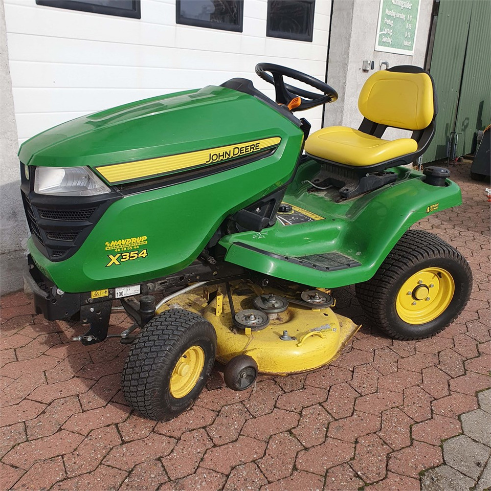 John Deere X354 - Газонокосарка: фото 3 John Deere X354 - Газонокосарка: фото 3