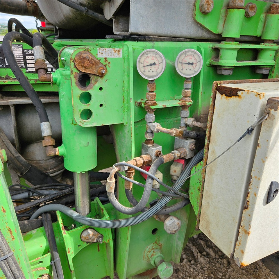 Техніка для внесення добрив Joskin 26000TRS: фото 16