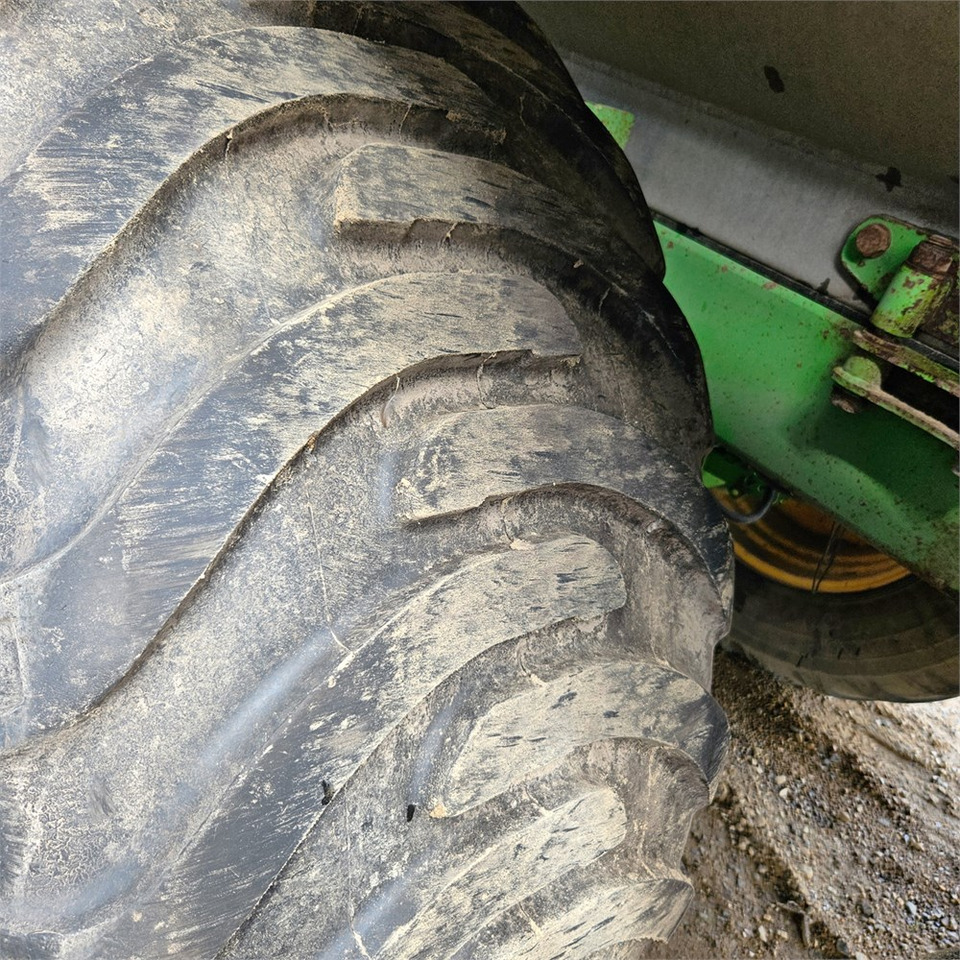 Техніка для внесення добрив Joskin 26000TRS: фото 22