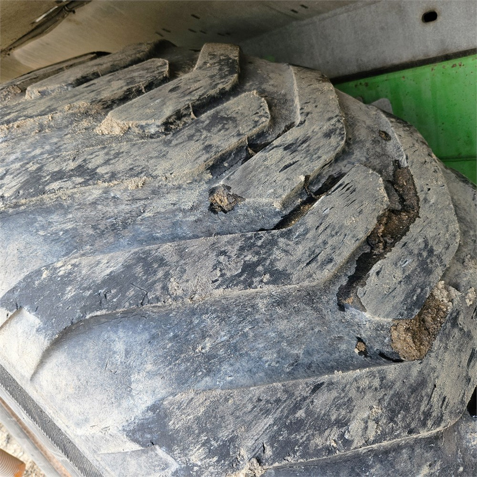 Техніка для внесення добрив Joskin 26000TRS: фото 28