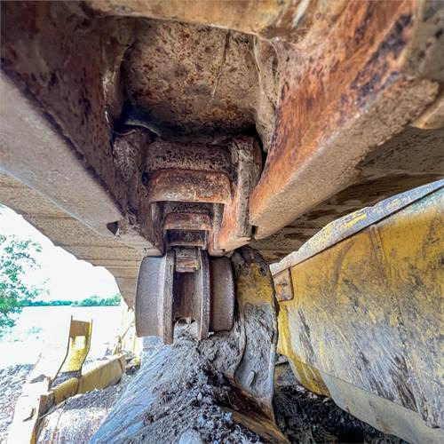 Бульдозер Komatsu D65 PX-15 EO: фото 33 Бульдозер Komatsu D65 PX-15 EO: фото 33