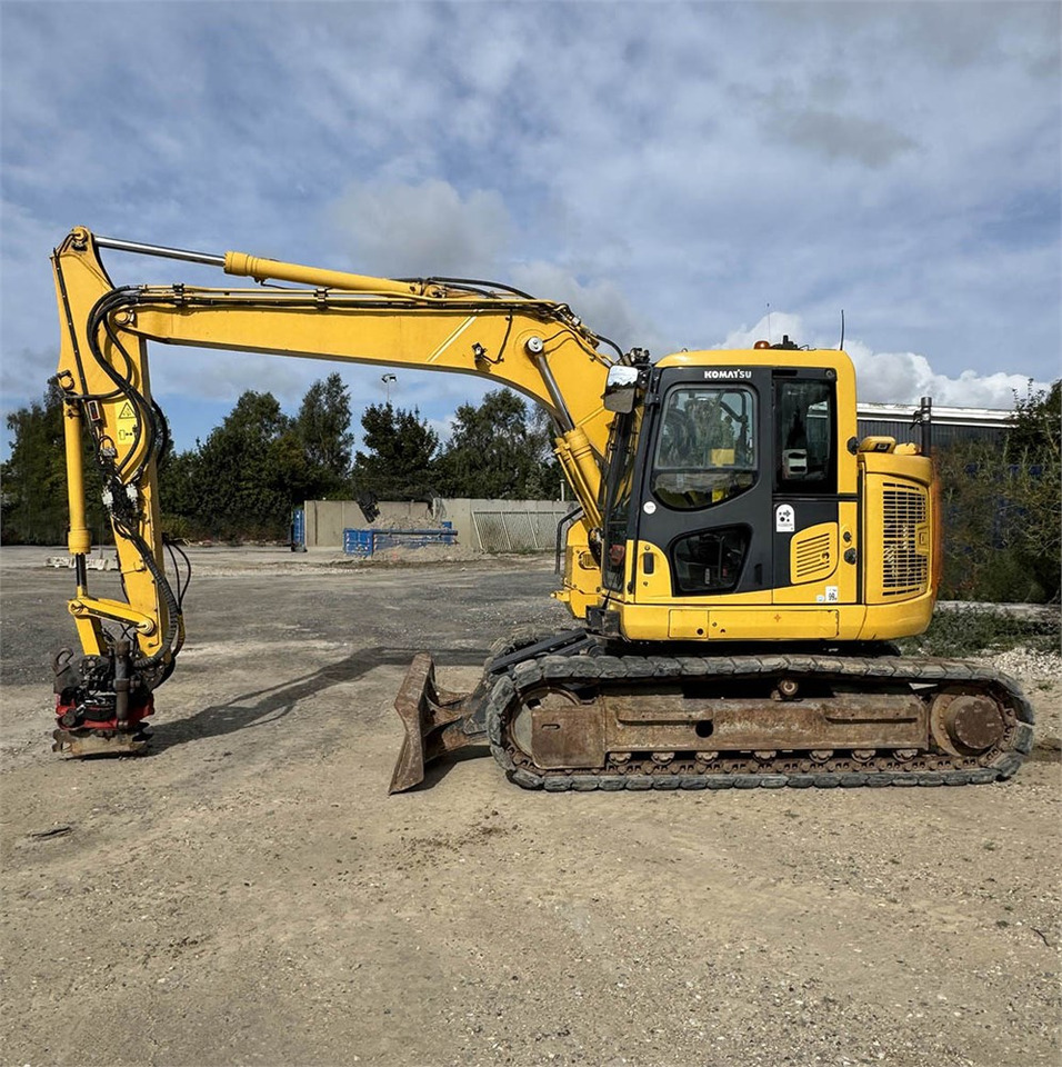 Komatsu PC138US - Гусеничний екскаватор: фото 1 Komatsu PC138US - Гусеничний екскаватор: фото 1