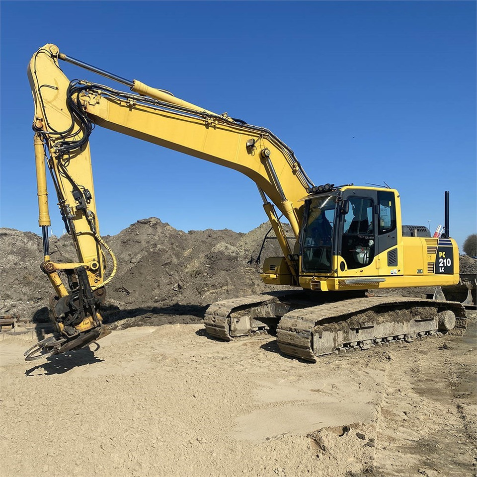 Komatsu PC210 LC-8K - Гусеничний екскаватор: фото 1 Komatsu PC210 LC-8K - Гусеничний екскаватор: фото 1