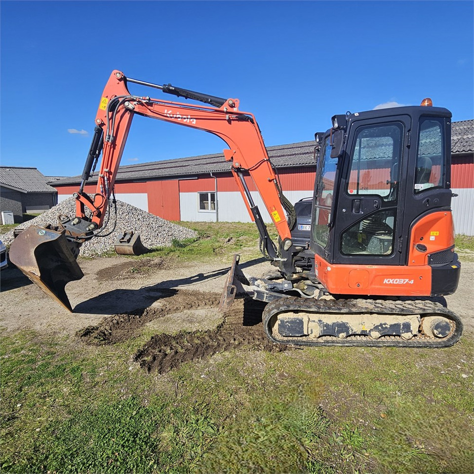 Kubota KX037-4 - Міні-екскаватор: фото 1 Kubota KX037-4 - Міні-екскаватор: фото 1