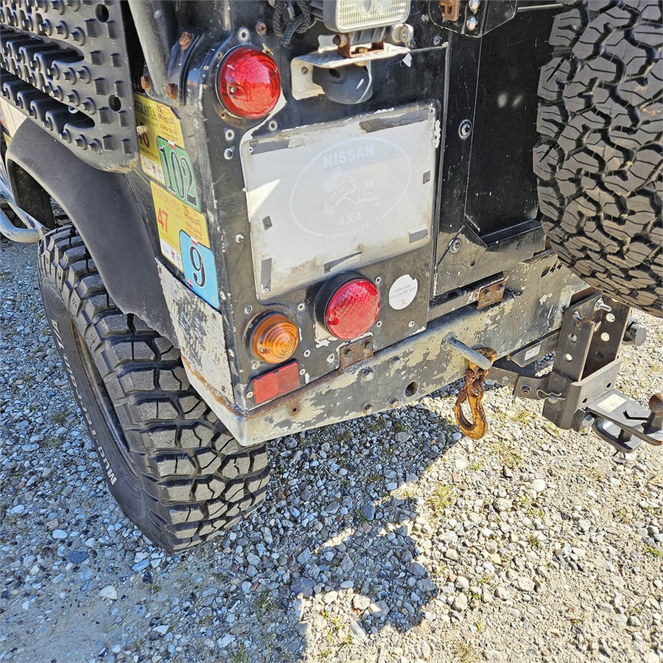 Позашляховик Land Rover Defender 90: фото 30 Позашляховик Land Rover Defender 90: фото 30