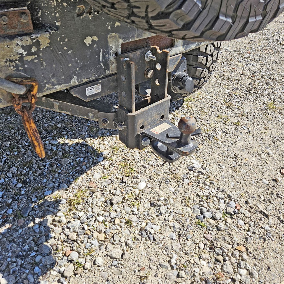 Позашляховик Land Rover Defender 90: фото 29 Позашляховик Land Rover Defender 90: фото 29