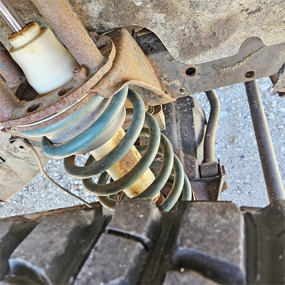 Позашляховик Land Rover Defender 90: фото 34 Позашляховик Land Rover Defender 90: фото 34