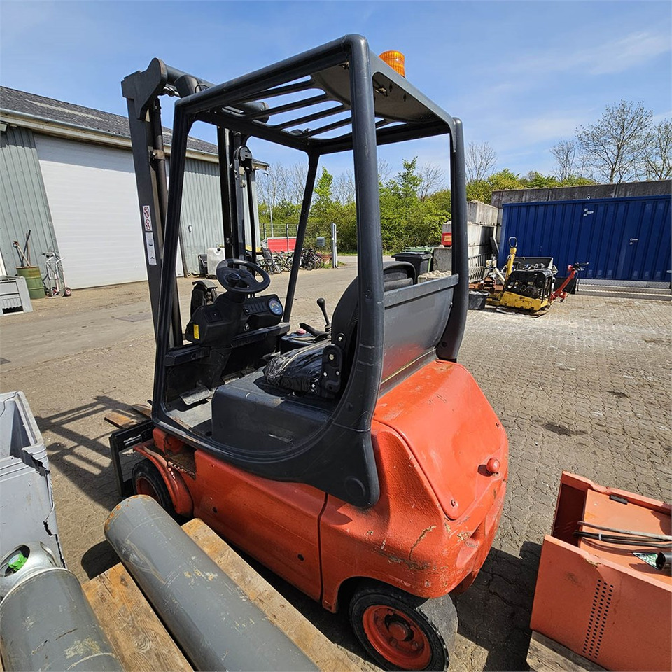 Linde E18P - Навантажувач вилковий: фото 4 Linde E18P - Навантажувач вилковий: фото 4