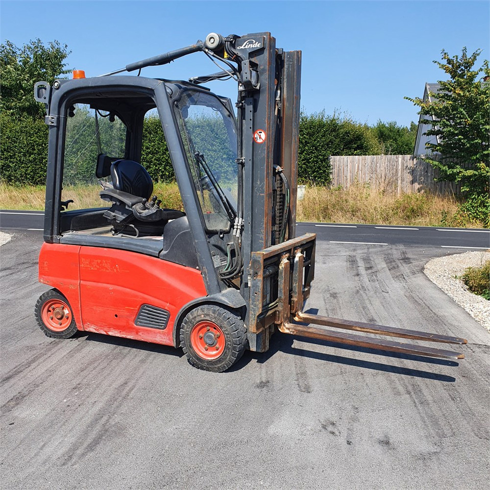 Linde H16 P-01 - Навантажувач вилковий: фото 1 Linde H16 P-01 - Навантажувач вилковий: фото 1