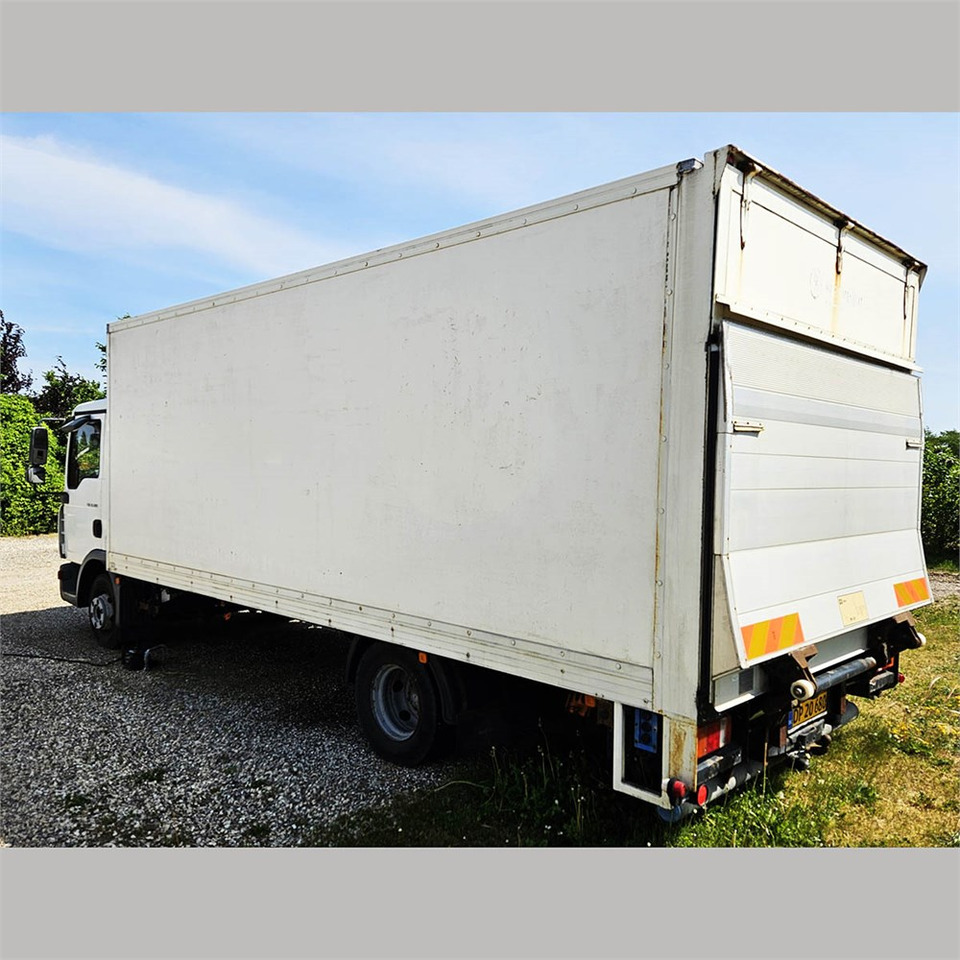 MAN TGL 8.180 - Вантажівка з закритим кузовом: фото 3 MAN TGL 8.180 - Вантажівка з закритим кузовом: фото 3