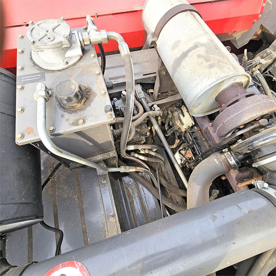 Комбайн Massey Ferguson 7282 Centora: фото 39