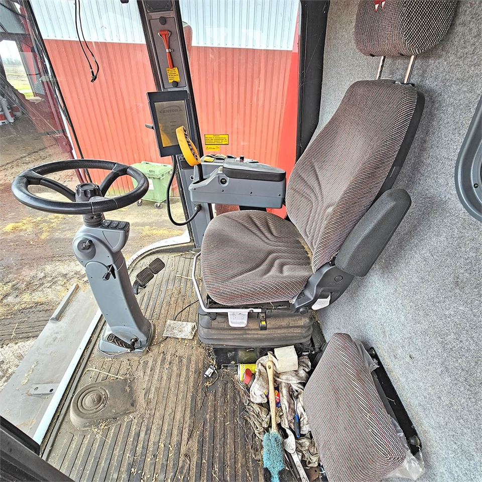 Комбайн Massey Ferguson 7282 Centora: фото 9