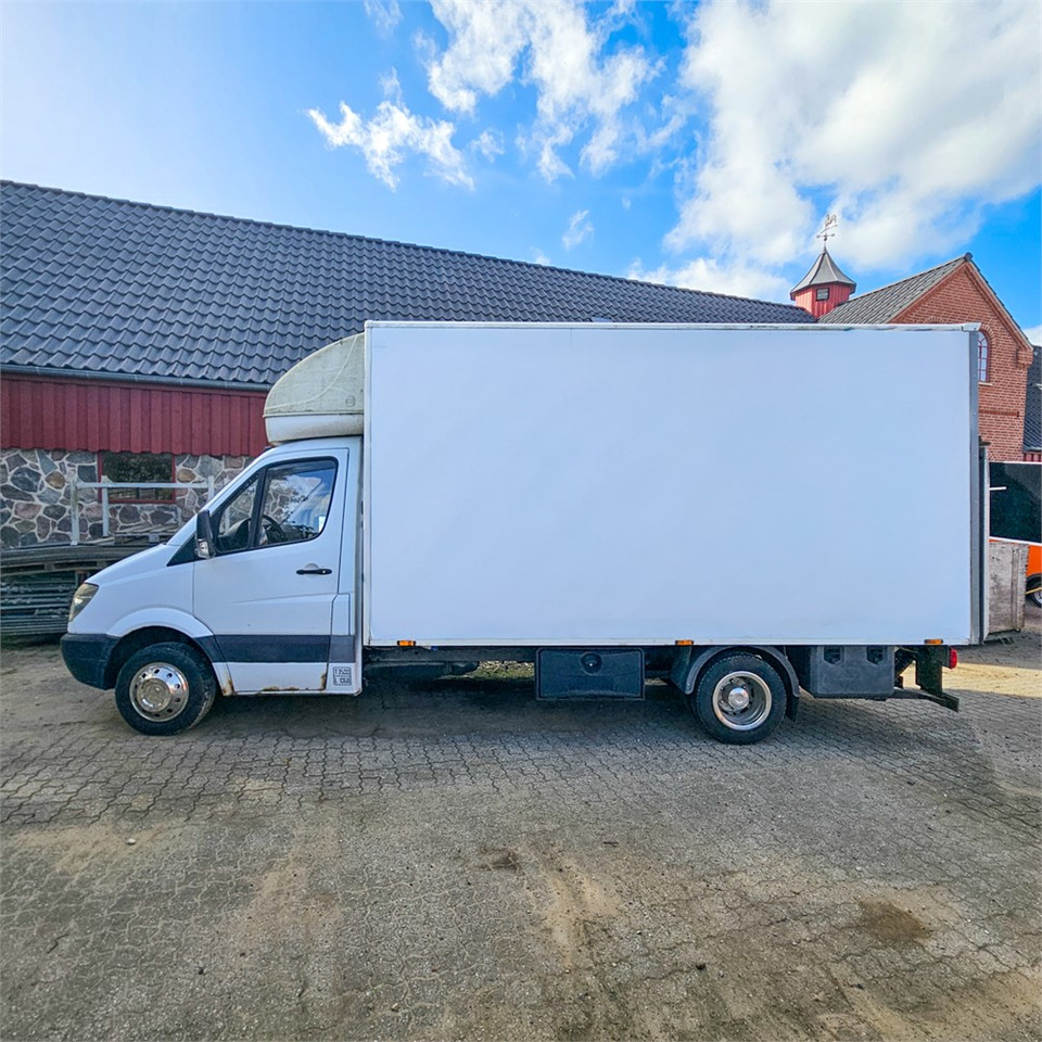 Mercedes Sprinter 515 Cdi - Фургон з закритим кузовом: фото 2 Mercedes Sprinter 515 Cdi - Фургон з закритим кузовом: фото 2