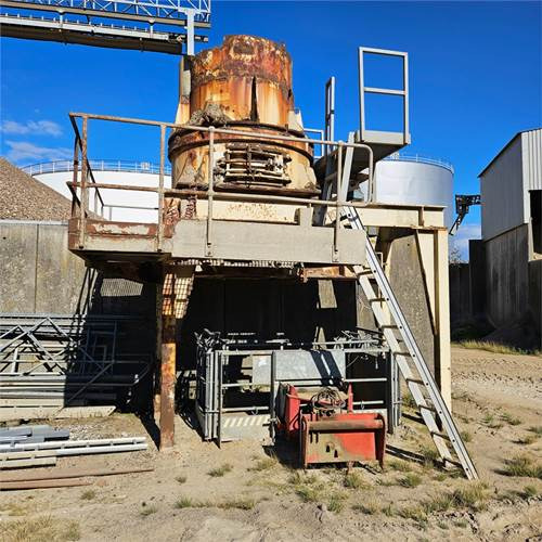Metso B7100 - Конусна дробарка: фото 1 Metso B7100 - Конусна дробарка: фото 1