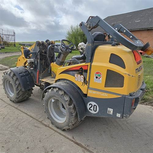 Mustang AL506 - Міні-навантажувач: фото 3 Mustang AL506 - Міні-навантажувач: фото 3