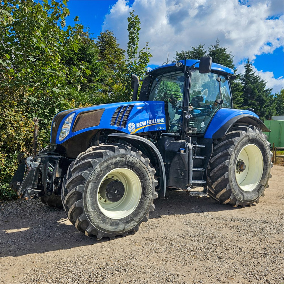 New Holland T8.390 - Трактор: фото 1 New Holland T8.390 - Трактор: фото 1