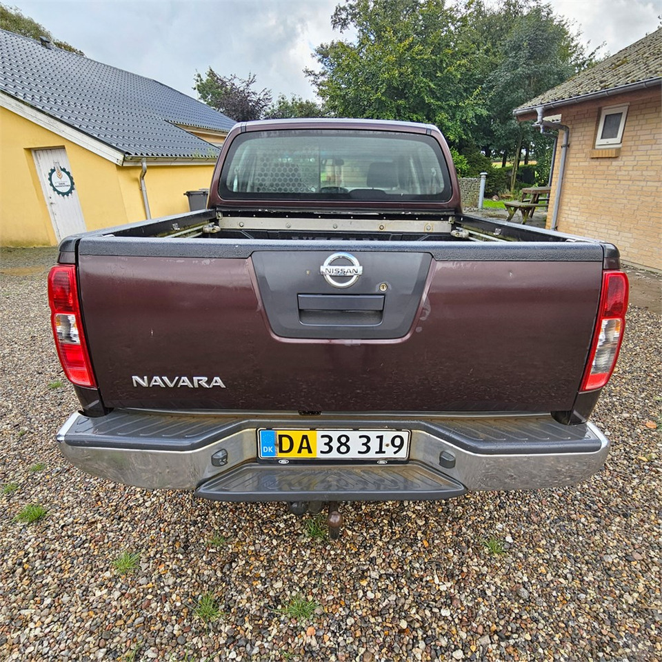Nissan Navara 2,5 Dci Dc 4wd - Пікап: фото 4 Nissan Navara 2,5 Dci Dc 4wd - Пікап: фото 4