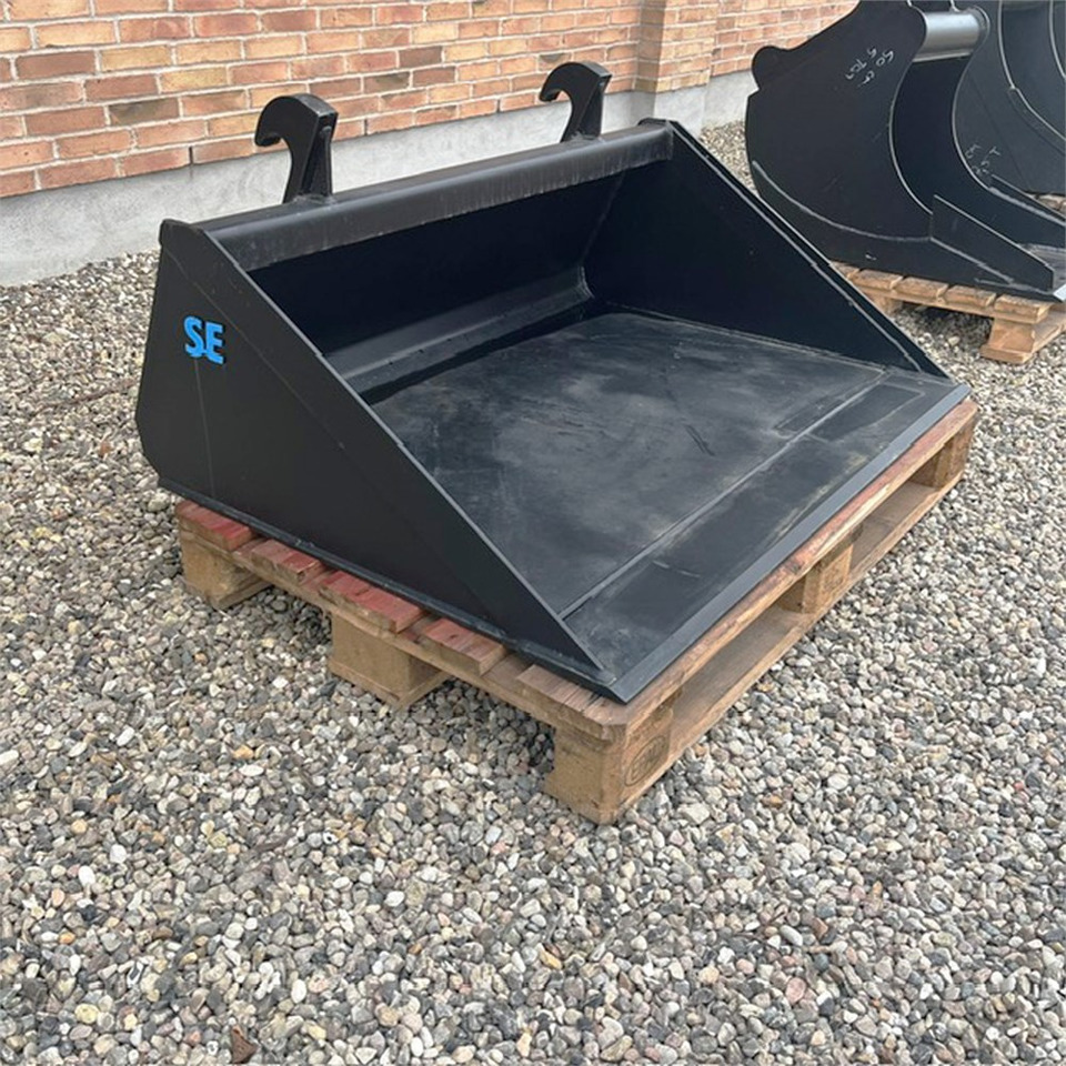 SE Equipment Unknown - Ківш навантажувача в категорії Навантажувачі: фото 3 SE Equipment Unknown - Ківш навантажувача в категорії Навантажувачі: фото 3