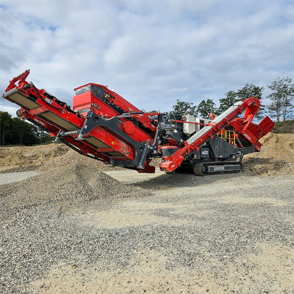 Sandvik QH332 - Конусна дробарка: фото 1 Sandvik QH332 - Конусна дробарка: фото 1