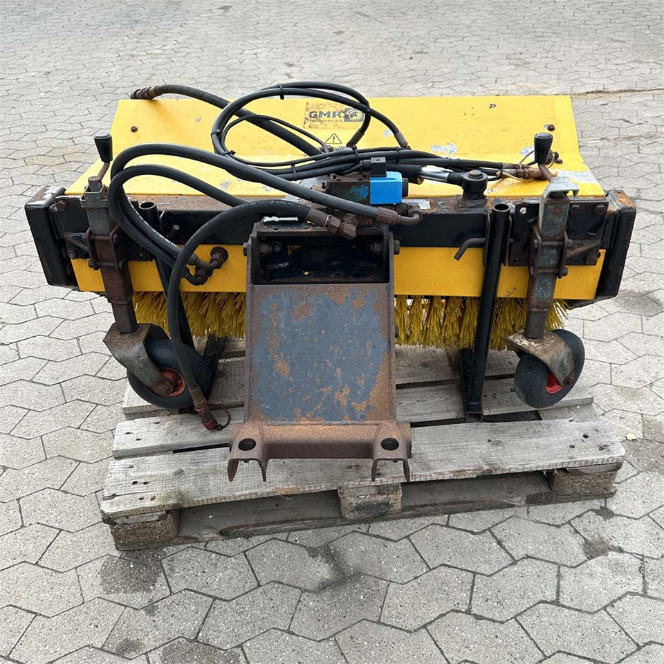 Stenballe HF 1300 LF - Щітка дорожня: фото 4 Stenballe HF 1300 LF - Щітка дорожня: фото 4