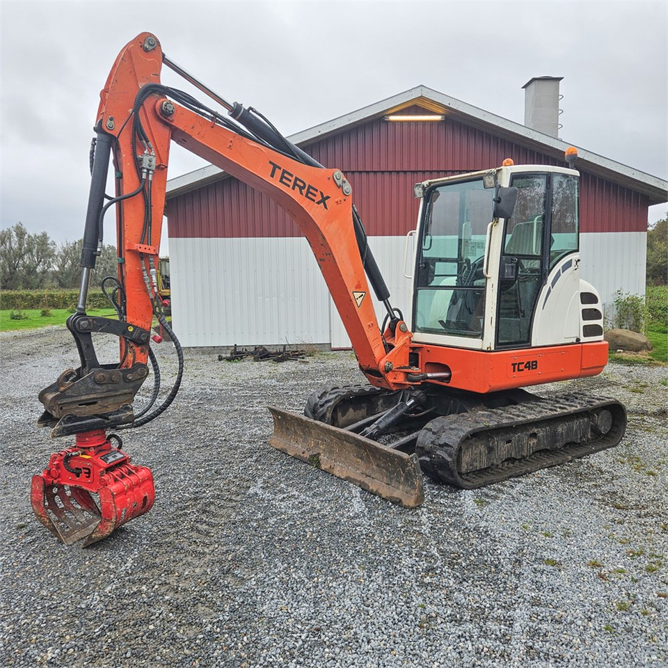 Terex TC48 - Міні-екскаватор: фото 3 Terex TC48 - Міні-екскаватор: фото 3