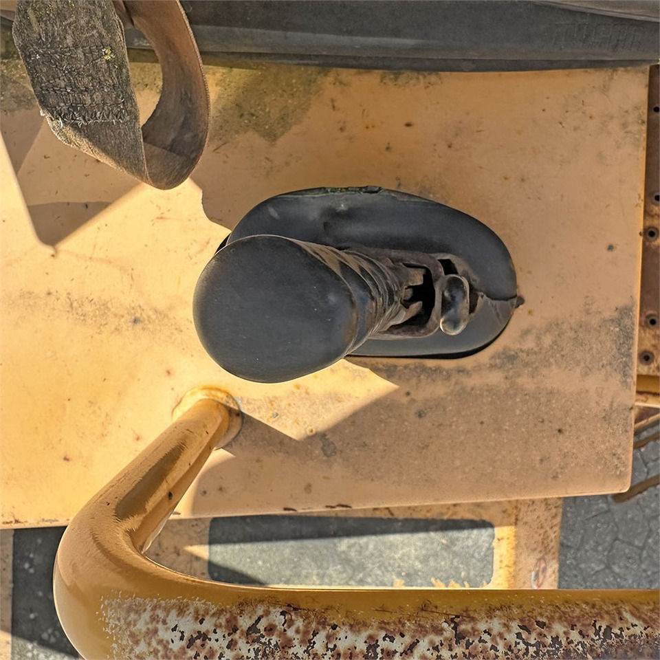 Міні-самоскид Thwaites Mach 864: фото 14 Міні-самоскид Thwaites Mach 864: фото 14