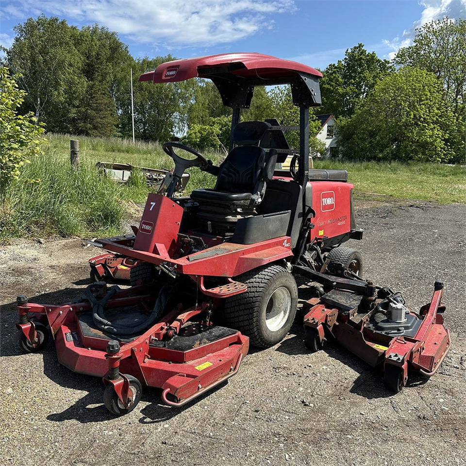 Toro Groundsmaster 4000-D - Газонокосарка: фото 2 Toro Groundsmaster 4000-D - Газонокосарка: фото 2