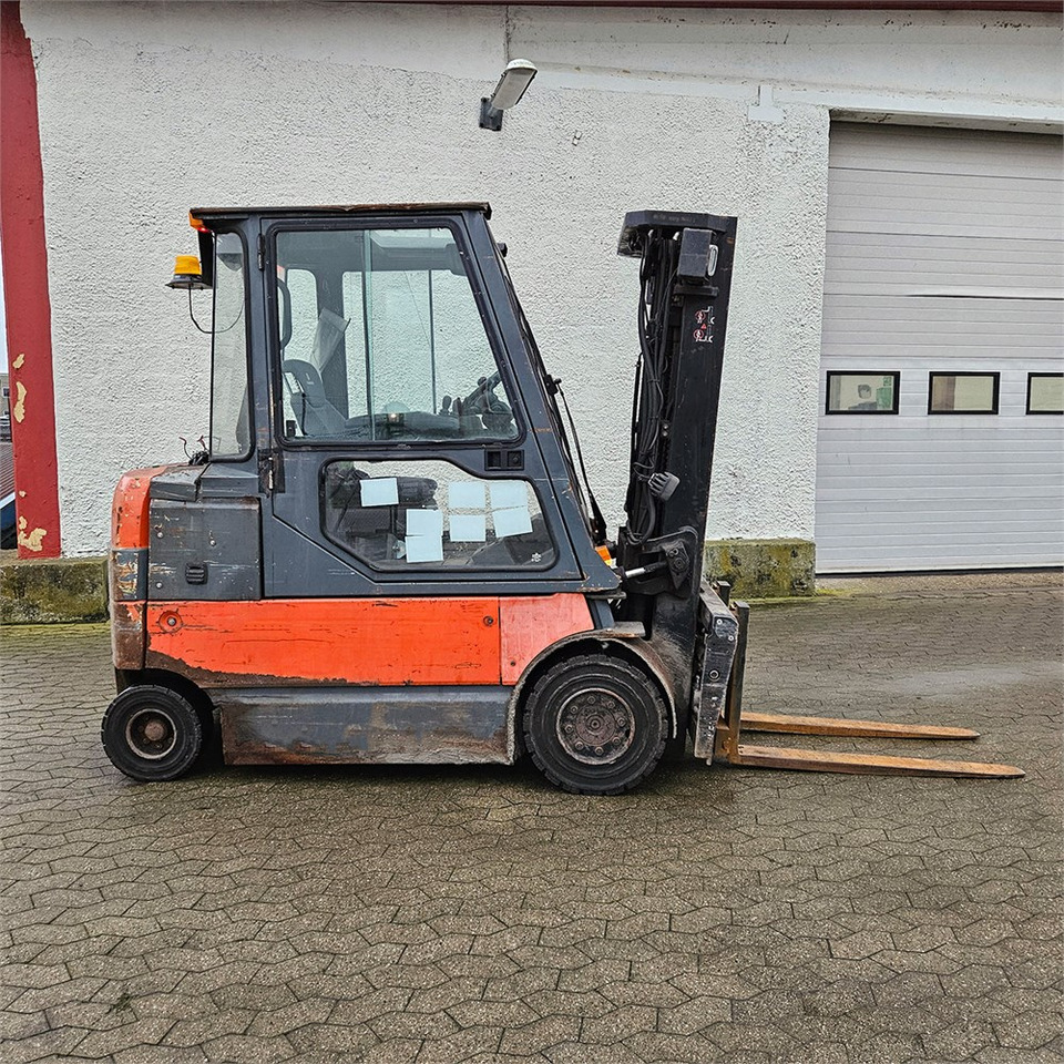 Toyota 7FBMF30 - Навантажувач вилковий: фото 1 Toyota 7FBMF30 - Навантажувач вилковий: фото 1