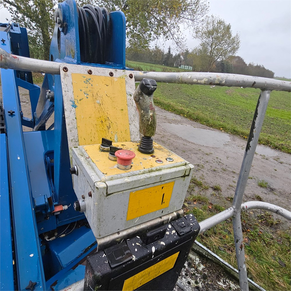 Колінчастий підйомник UpRight AB38: фото 6
