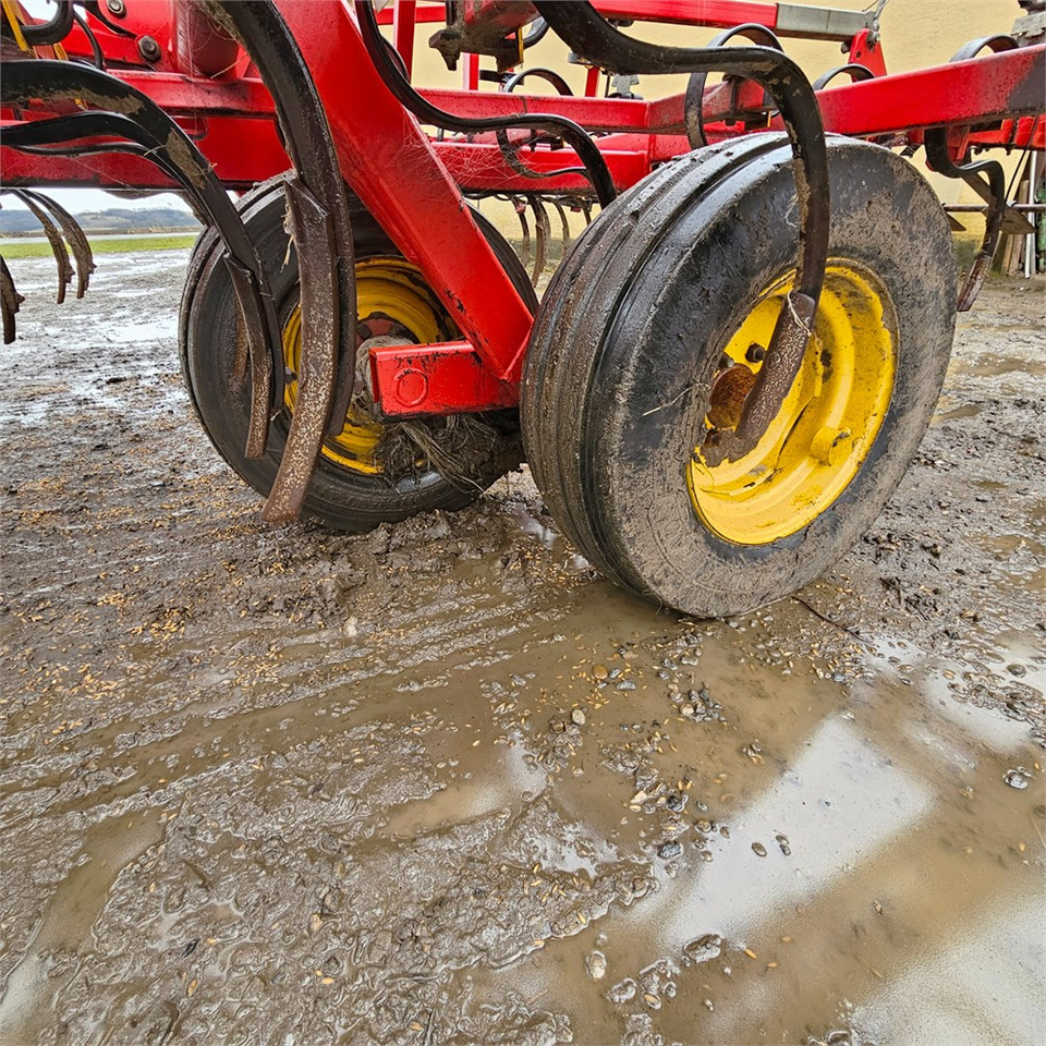Техніка для обробки ґрунту Väderstad 9 meter: фото 27