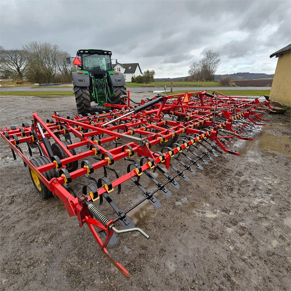 Техніка для обробки ґрунту Väderstad 9 meter: фото 7