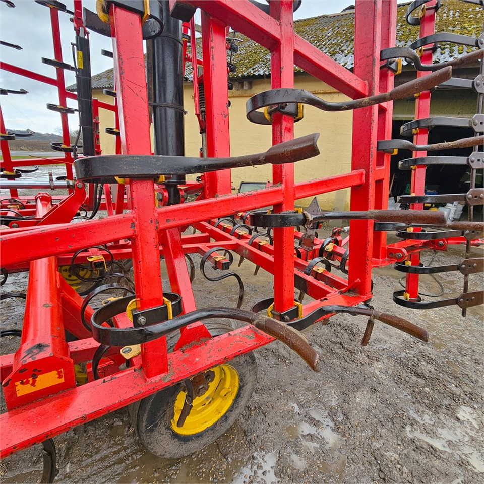 Техніка для обробки ґрунту Väderstad 9 meter: фото 20