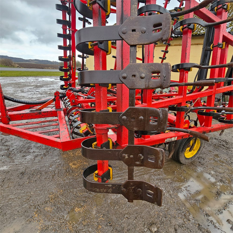 Техніка для обробки ґрунту Väderstad 9 meter: фото 21