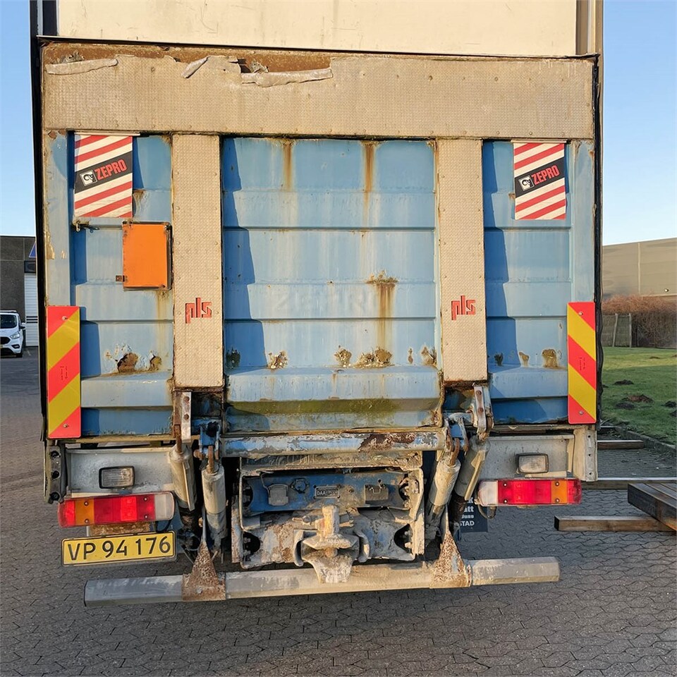 Volvo FM12 в лізинг Volvo FM12: фото 15 Volvo FM12 в лізинг Volvo FM12: фото 15